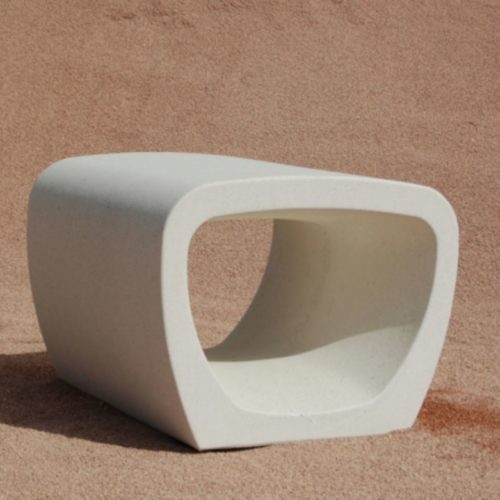 Assise TUBE CUBE en béton, 600mm