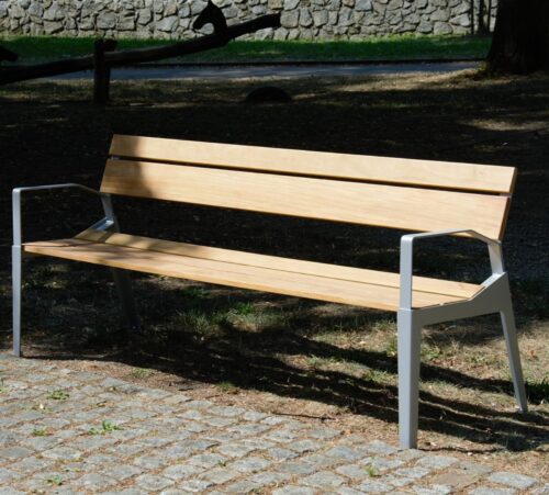 Banc public BERGA en bois tropical, 1800mm, avec accoudoirs