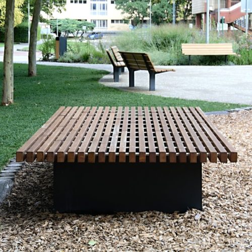 Banquette publique ROSTY en bois de chêne, 2840x1386mm