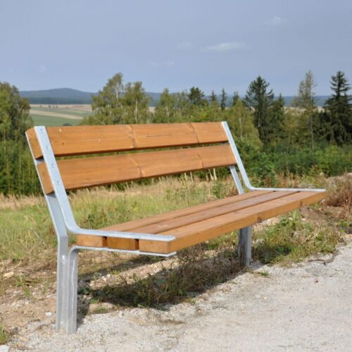 Banc public SADKA en bois de chêne, 1800mm, 2 pieds