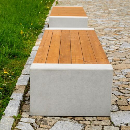 Banquette publique SIBELA en bois de chêne, 1800mm largeur 710mm