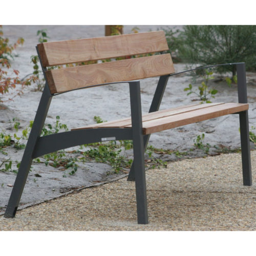 Banc public VERA LV155t en bois de jatoba avec accoudoirs, 1500mm