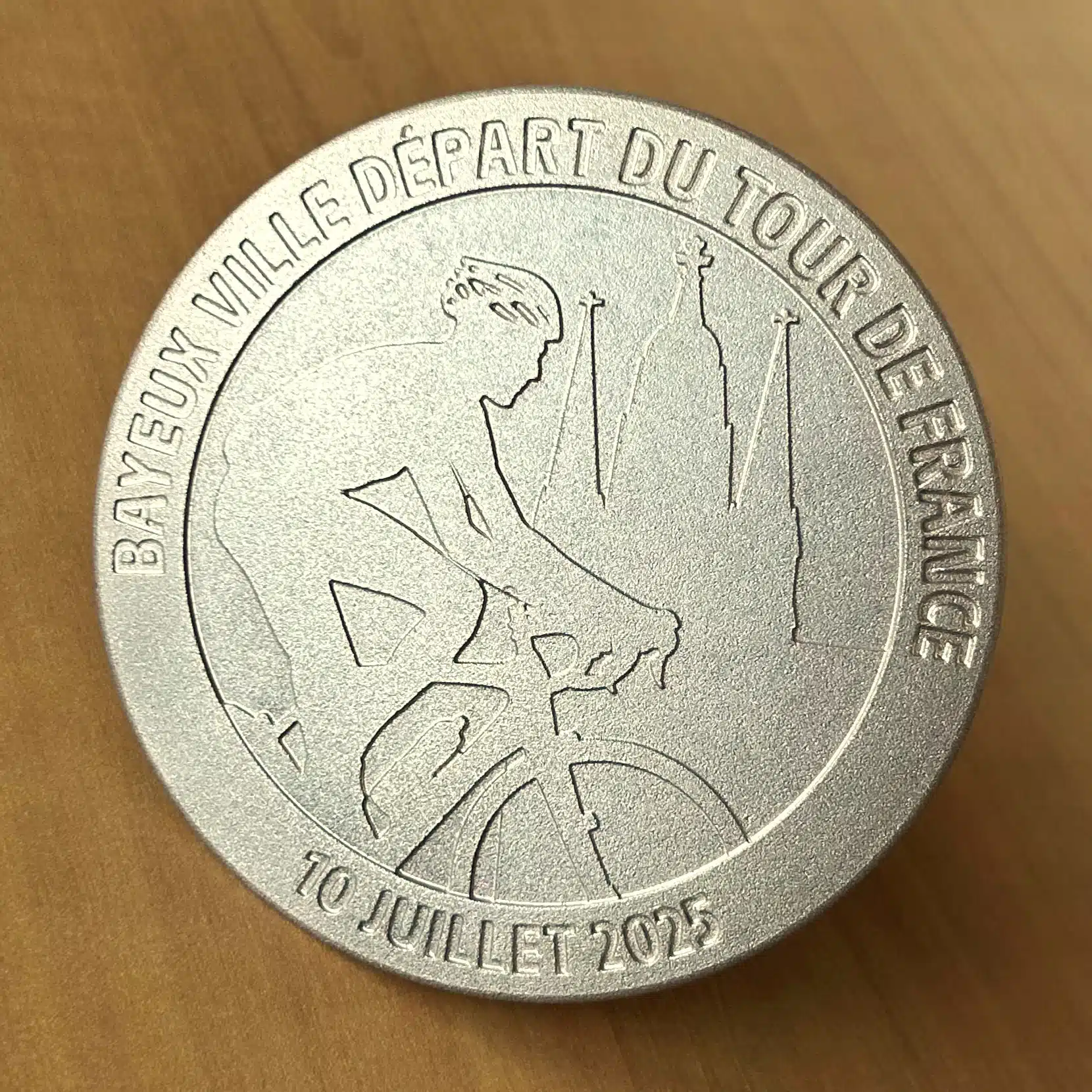 Clou personnalisé bronze