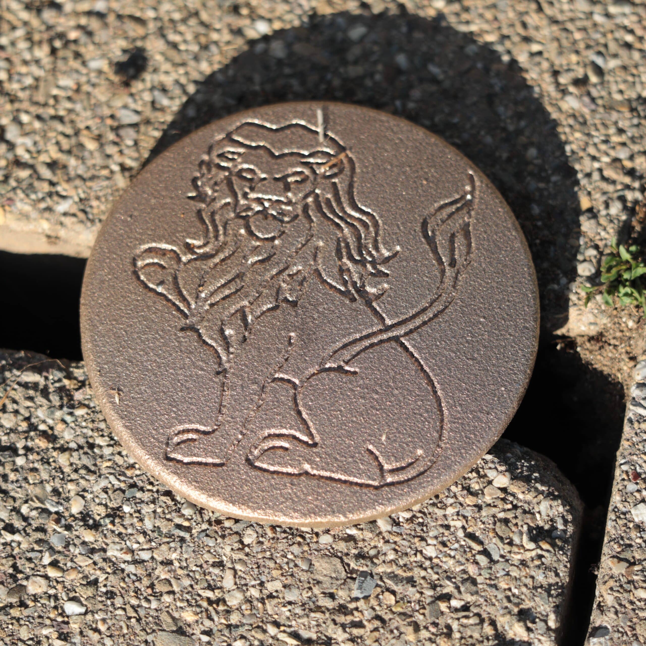 Clou personnalisé en Bronze Arles
