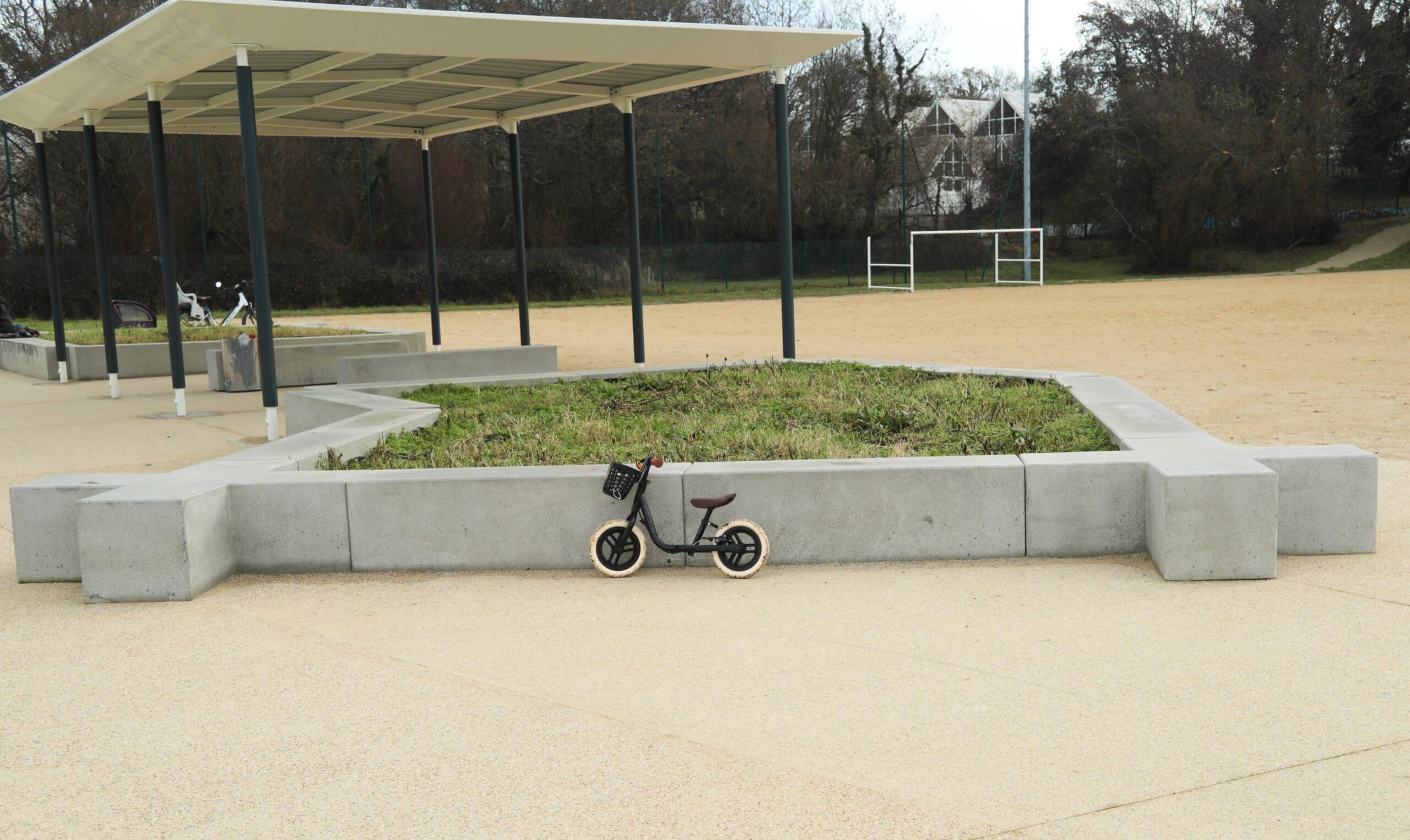 Assises modulables en béton Tetris