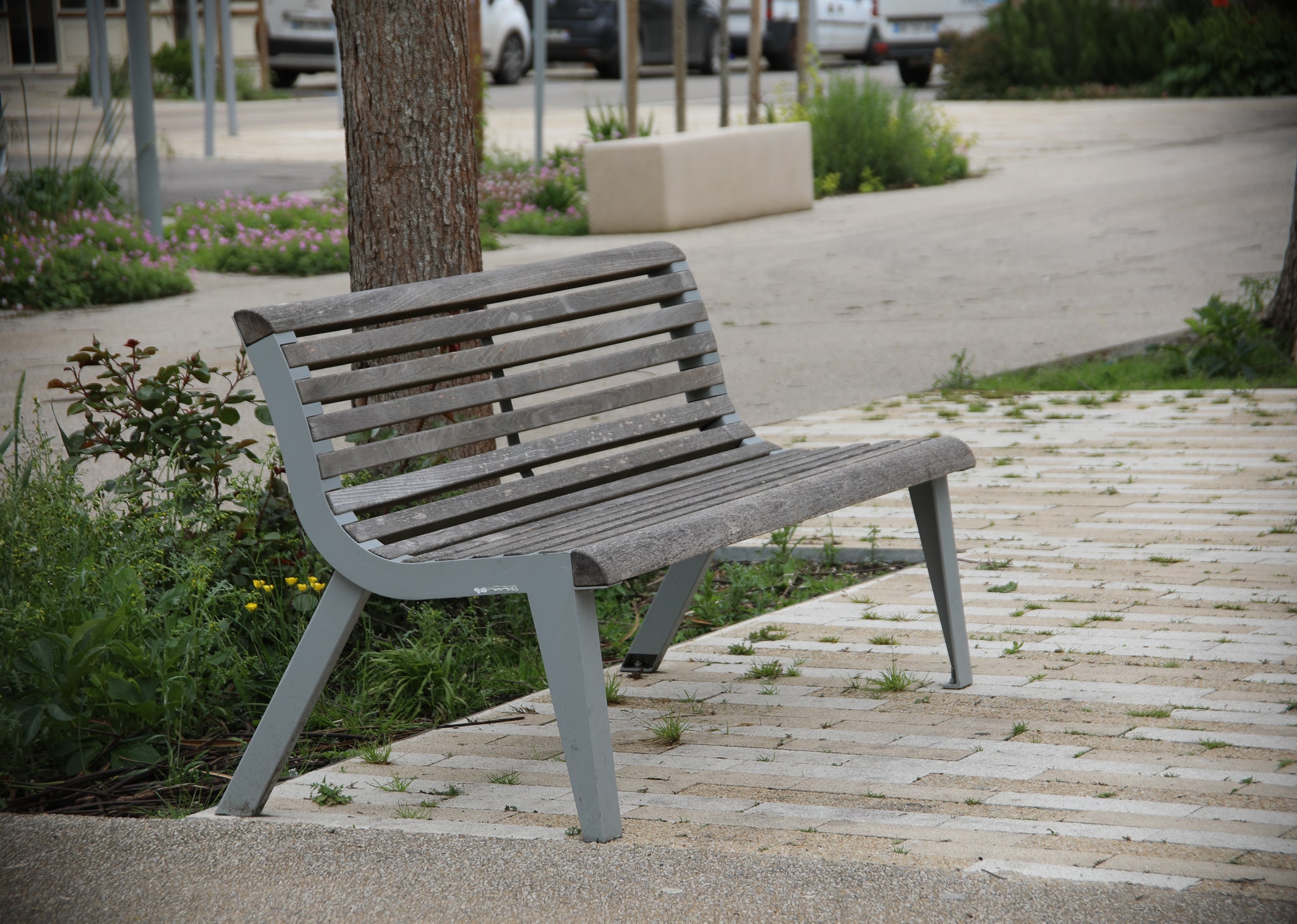 Banc public EMAU EM151t en jatoba