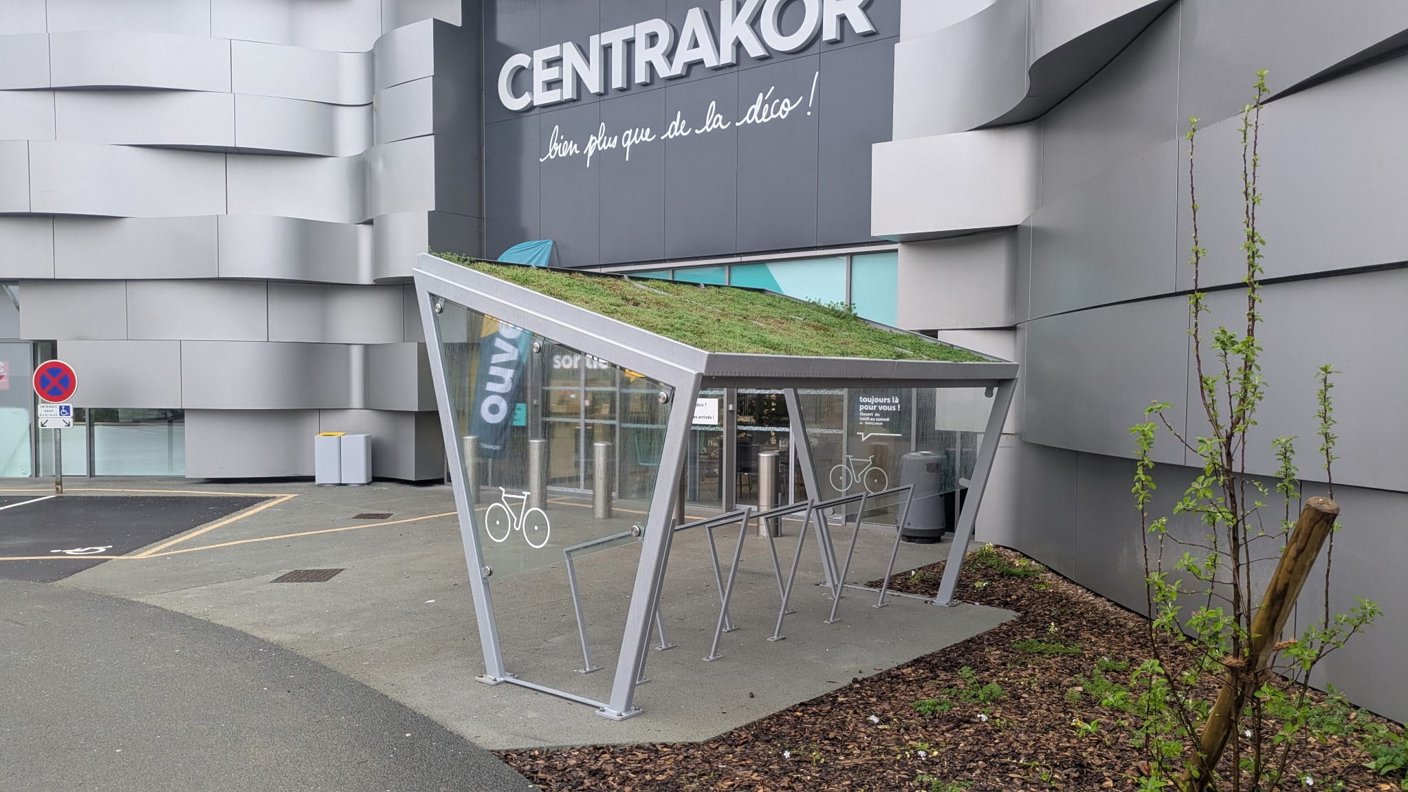 Abri EDGE toit à végétaliser